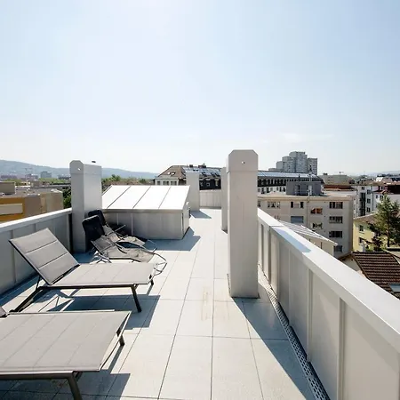 Nest - Kanzleistrasse 225 * Цюрих